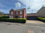 Main Photo of a 4 bedroom  Detached House for sale