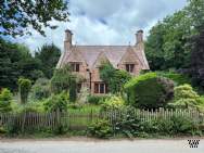 Main Photo of a 3 bedroom  Detached House for sale