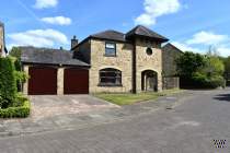 Main Photo of a 4 bedroom  Detached House for sale