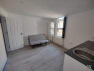 Main Photo of a Studio to rent