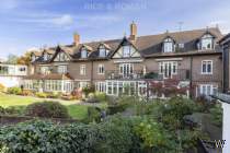 Main Photo of a 3 bedroom  Retirement Property for sale