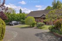 Main Photo of a 2 bedroom  Retirement Property for sale