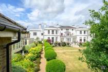 Main Photo of a 2 bedroom  Retirement Property for sale
