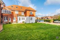 Main Photo of a 1 bedroom  Flat for sale