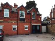 Main Photo of a 2 bedroom  Flat to rent