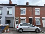 Main Photo of a 3 bedroom  Terraced House to rent