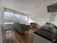 Main Photo of a 2 bedroom  Apartment to rent