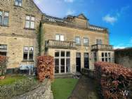 Main Photo of a 2 bedroom  Apartment for sale
