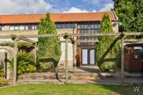 Main Photo of a 3 bedroom  Barn Conversion to rent