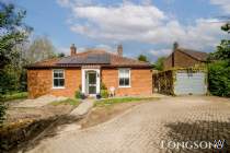Main Photo of a 3 bedroom  Detached Bungalow for sale