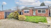 Main Photo of a 2 bedroom  Detached Bungalow for sale
