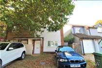 Main Photo of a 4 bedroom  Semi Detached House to rent