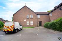 Main Photo of a 1 bedroom  Studio for sale