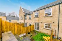 Main Photo of a 4 bedroom  Semi Detached House to rent