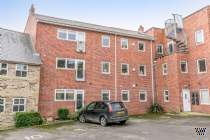 Main Photo of a 2 bedroom  Apartment to rent