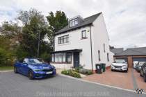 Main Photo of a 5 bedroom  Detached House for sale