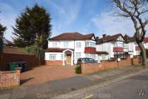 Main Photo of a 7 bedroom  Detached House for sale