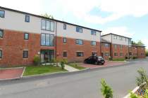 Main Photo of a 2 bedroom  Flat for sale