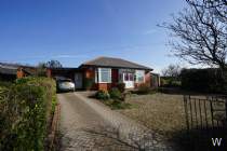 Main Photo of a 3 bedroom  Detached Bungalow for sale