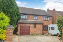 Main Photo of a 4 bedroom  Detached House for sale