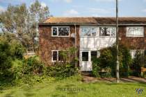 Main Photo of a 3 bedroom  End of Terrace House to rent