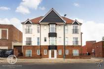 Main Photo of a 2 bedroom  Apartment for sale