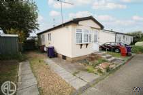 Main Photo of a 2 bedroom  Mobile Home for sale