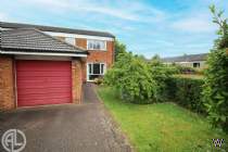 Main Photo of a 3 bedroom  End of Terrace House for sale