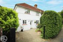 Main Photo of a 3 bedroom  Semi Detached House for sale