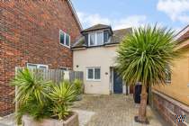 Main Photo of a 2 bedroom  Semi Detached House for sale