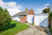 Main Photo of a 3 bedroom  Detached Bungalow for sale