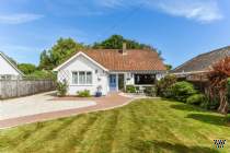 Main Photo of a 2 bedroom  Detached Bungalow for sale