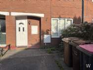 Main Photo of a 3 bedroom  Terraced House to rent