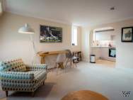 Main Photo of a 1 bedroom  Apartment to rent
