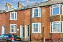 Main Photo of a 3 bedroom  Terraced House for sale