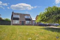 Main Photo of a 3 bedroom  Link Detached House for sale
