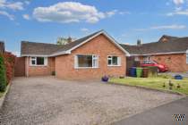 Main Photo of a 3 bedroom  Detached House for sale