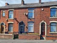 Main Photo of a 2 bedroom  Terraced House to rent