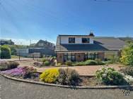 Main Photo of a 4 bedroom  Semi Detached House for sale