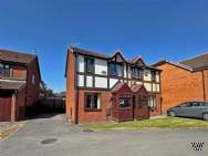 Main Photo of a 2 bedroom  Semi Detached House for sale