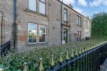 Main Photo of a 1 bedroom  Apartment for sale