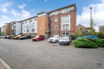 Main Photo of a 2 bedroom  Apartment for sale