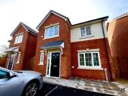 Main Photo of a 4 bedroom  Detached House for sale