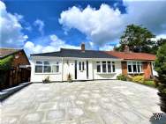 Main Photo of a 3 bedroom  Bungalow for sale