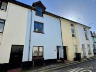 Main Photo of a 3 bedroom  Terraced House for sale