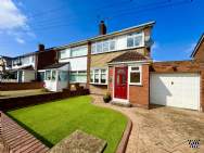 Main Photo of a 2 bedroom  Semi Detached House for sale