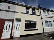 Main Photo of a 2 bedroom  Terraced House to rent