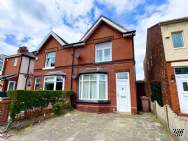 Main Photo of a 2 bedroom  Semi Detached House for sale