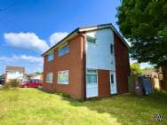 Main Photo of a 2 bedroom  Semi Detached House for sale