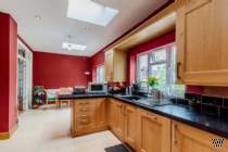 Main Photo of a 7 bedroom  Semi Detached House for sale